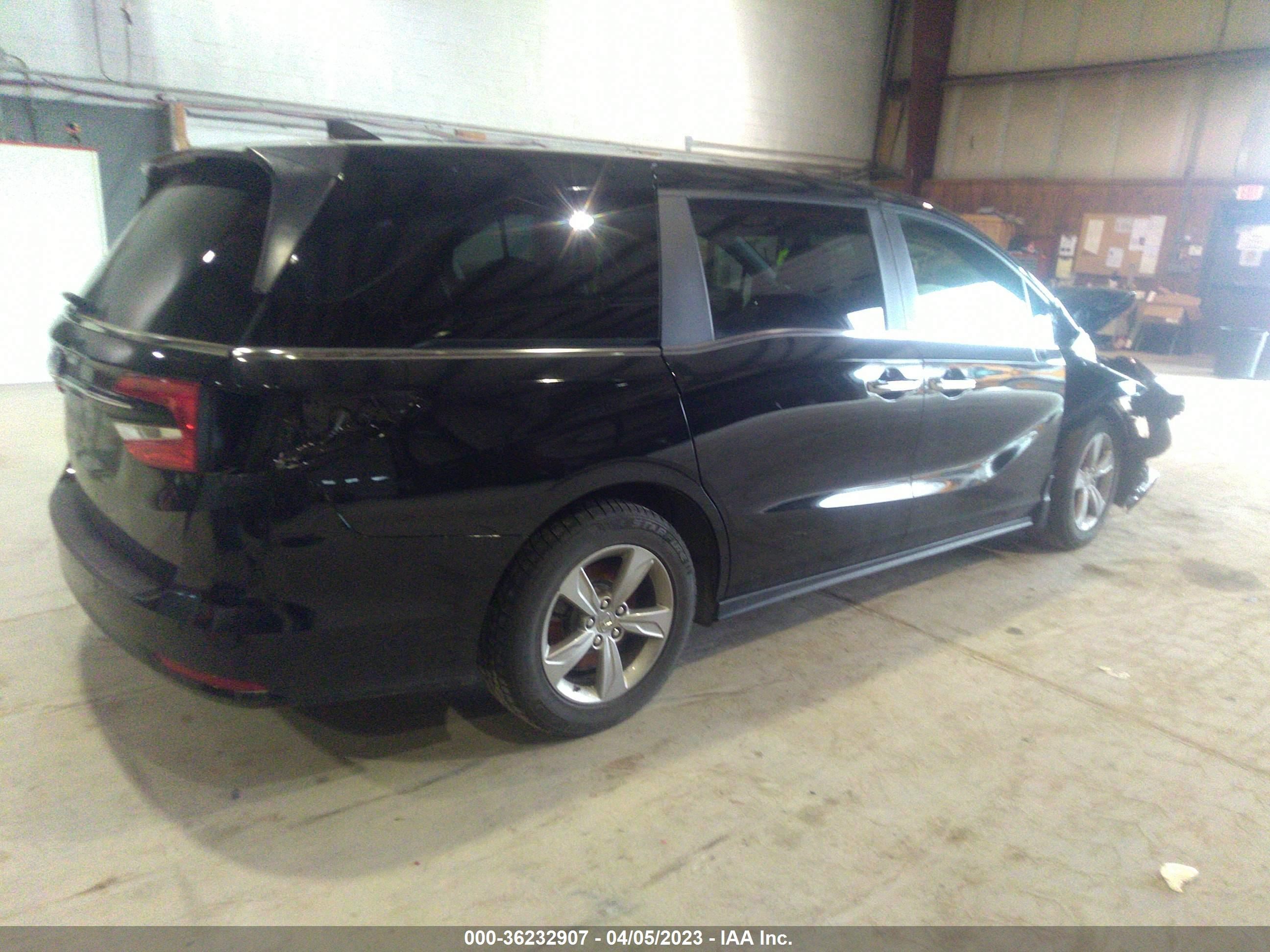 Photo 3 VIN: 5FNRL6H69NB504548 - HONDA ODYSSEY 