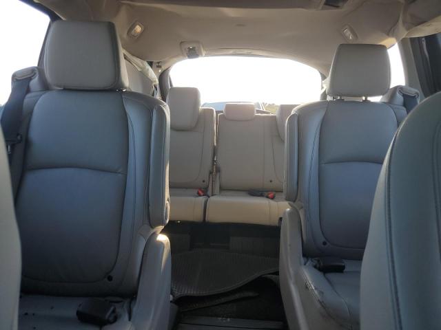 Photo 9 VIN: 5FNRL6H6XPB067887 - HONDA ODYSSEY EX 