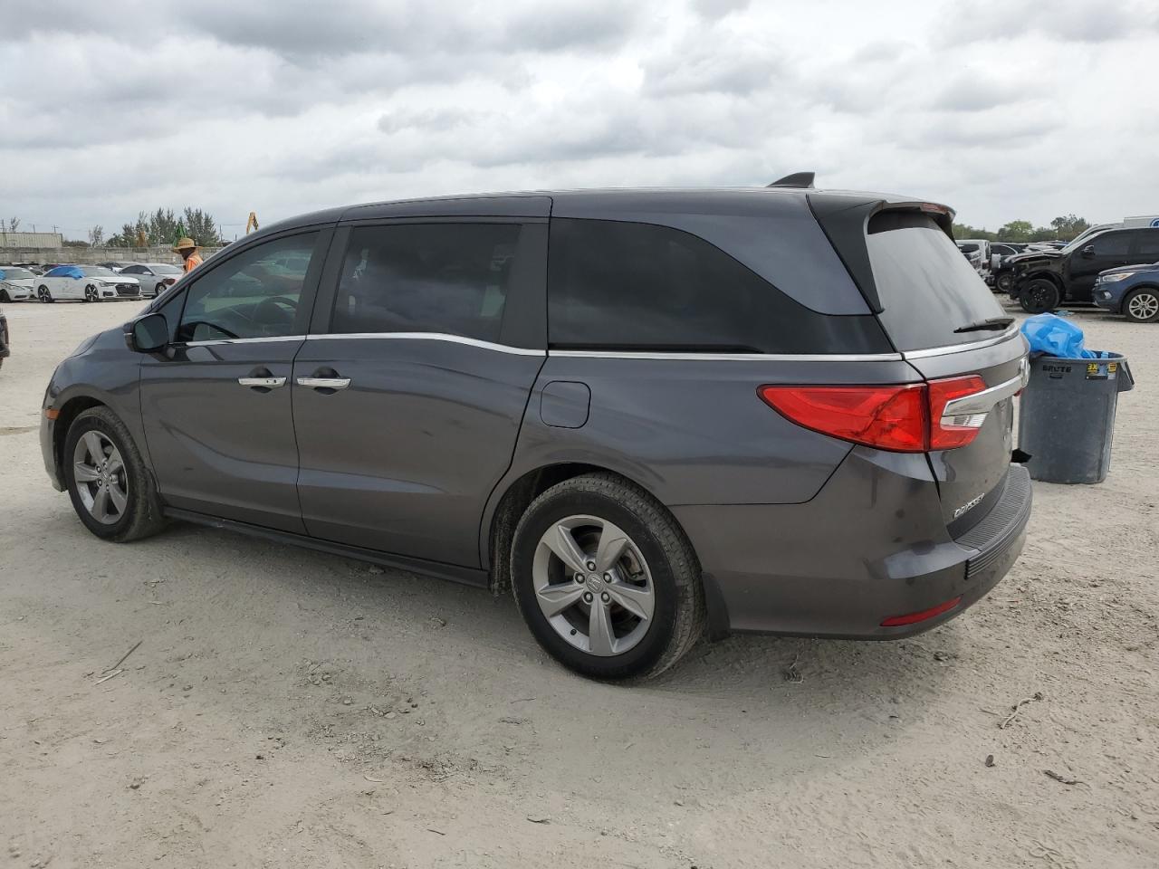 Photo 1 VIN: 5FNRL6H70LB017700 - HONDA ODYSSEY 