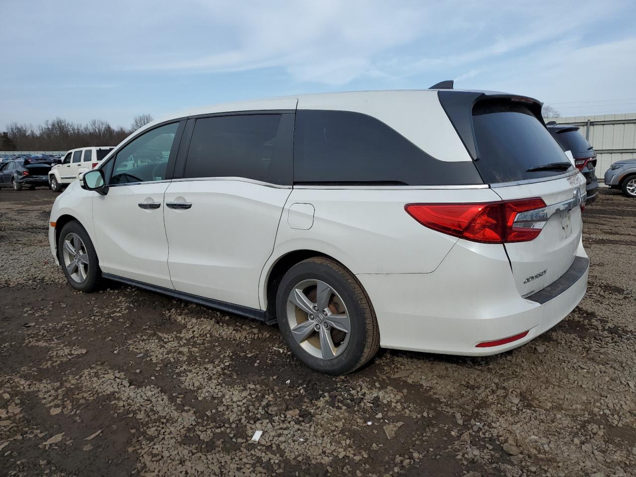 Photo 1 VIN: 5FNRL6H70LB070834 - HONDA ODYSSEY 