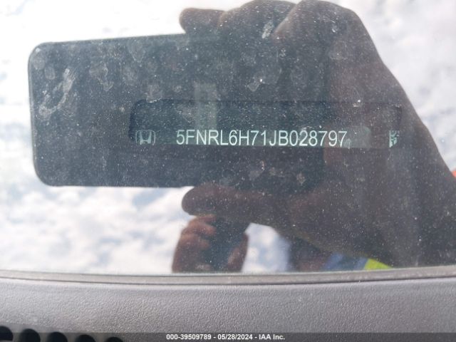 Photo 8 VIN: 5FNRL6H71JB028797 - HONDA ODYSSEY 