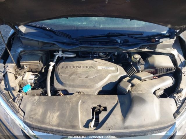 Photo 9 VIN: 5FNRL6H71JB052632 - HONDA ODYSSEY 