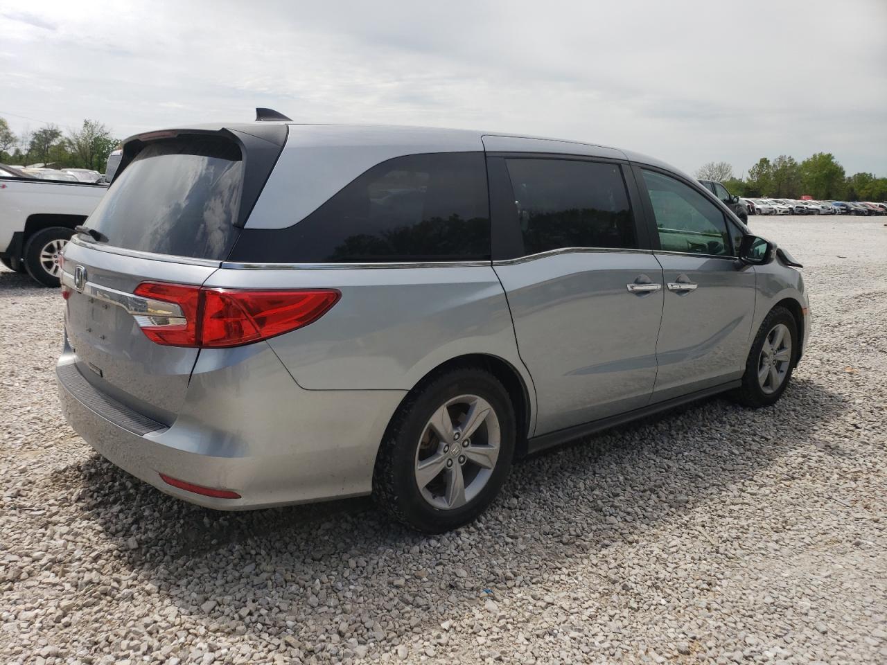 Photo 2 VIN: 5FNRL6H71LB057879 - HONDA ODYSSEY 