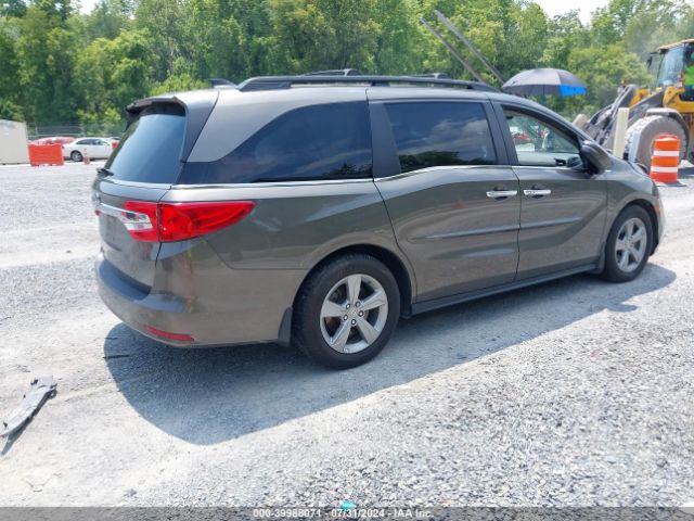 Photo 3 VIN: 5FNRL6H72JB017226 - HONDA ODYSSEY 