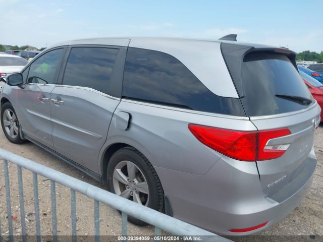 Photo 2 VIN: 5FNRL6H72JB086997 - HONDA ODYSSEY 