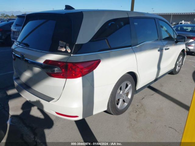 Photo 3 VIN: 5FNRL6H72JB095389 - HONDA ODYSSEY 