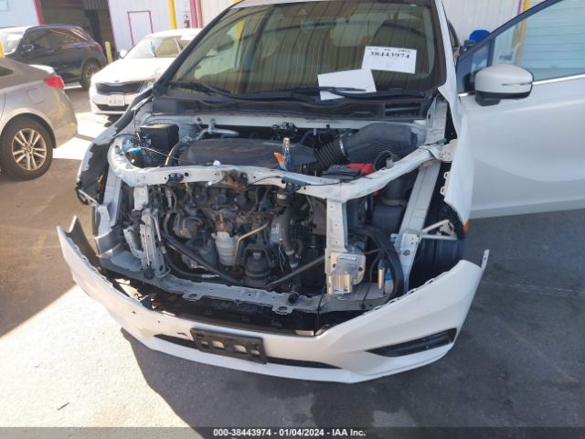 Photo 5 VIN: 5FNRL6H72JB095389 - HONDA ODYSSEY 