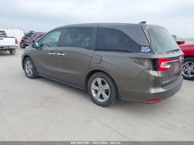 Photo 2 VIN: 5FNRL6H72JB105807 - HONDA ODYSSEY 