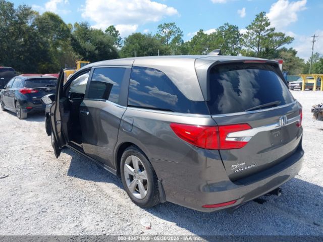 Photo 2 VIN: 5FNRL6H73JB030485 - HONDA ODYSSEY 