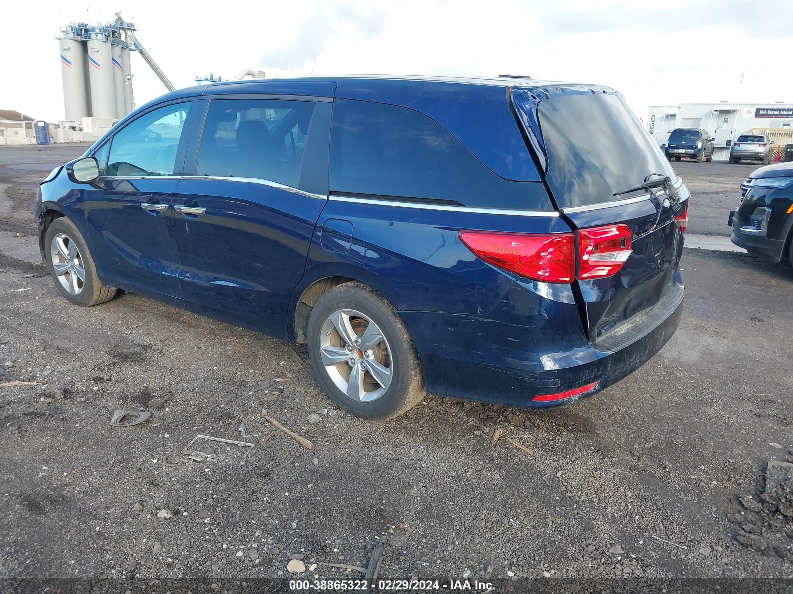 Photo 2 VIN: 5FNRL6H73LB043062 - HONDA ODYSSEY 