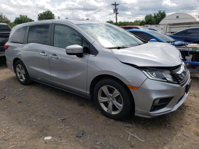 Photo 3 VIN: 5FNRL6H74JB031922 - HONDA ODYSSEY EX 