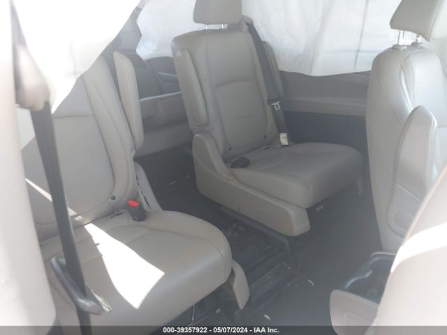 Photo 7 VIN: 5FNRL6H74JB047070 - HONDA ODYSSEY 