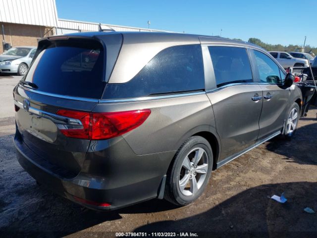 Photo 3 VIN: 5FNRL6H74JB060224 - HONDA ODYSSEY 