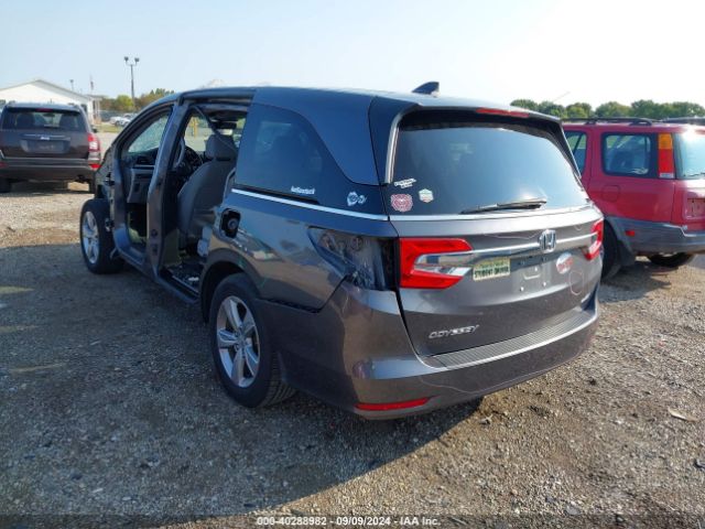 Photo 2 VIN: 5FNRL6H74JB102858 - HONDA ODYSSEY 