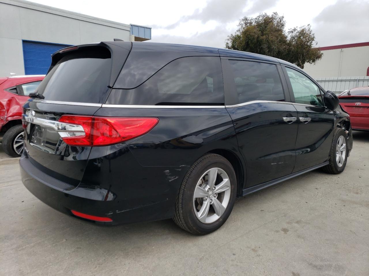 Photo 2 VIN: 5FNRL6H74LB055995 - HONDA ODYSSEY 