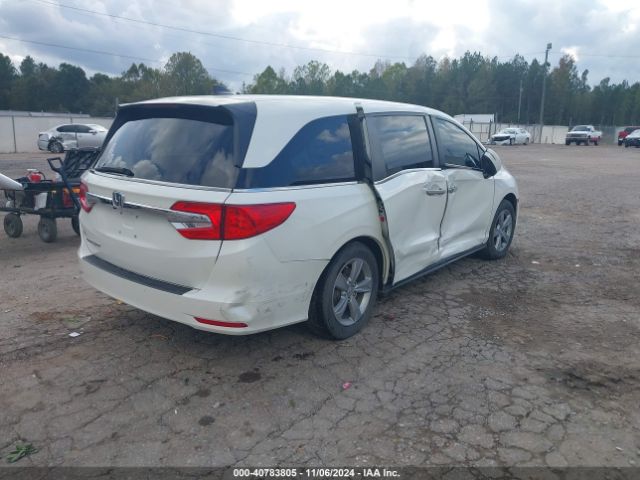 Photo 3 VIN: 5FNRL6H75JB009928 - HONDA ODYSSEY 