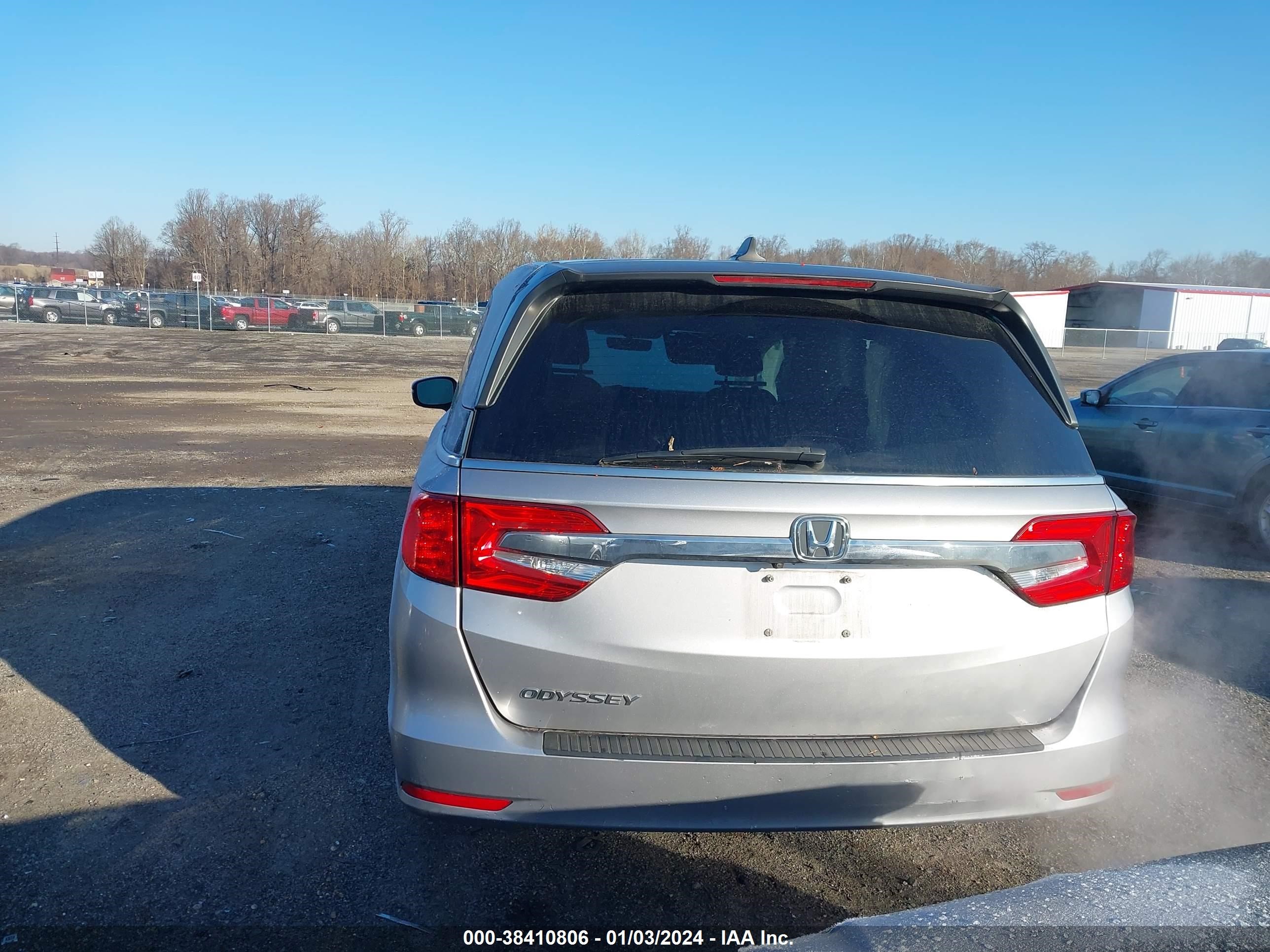 Photo 15 VIN: 5FNRL6H75JB071748 - HONDA ODYSSEY 