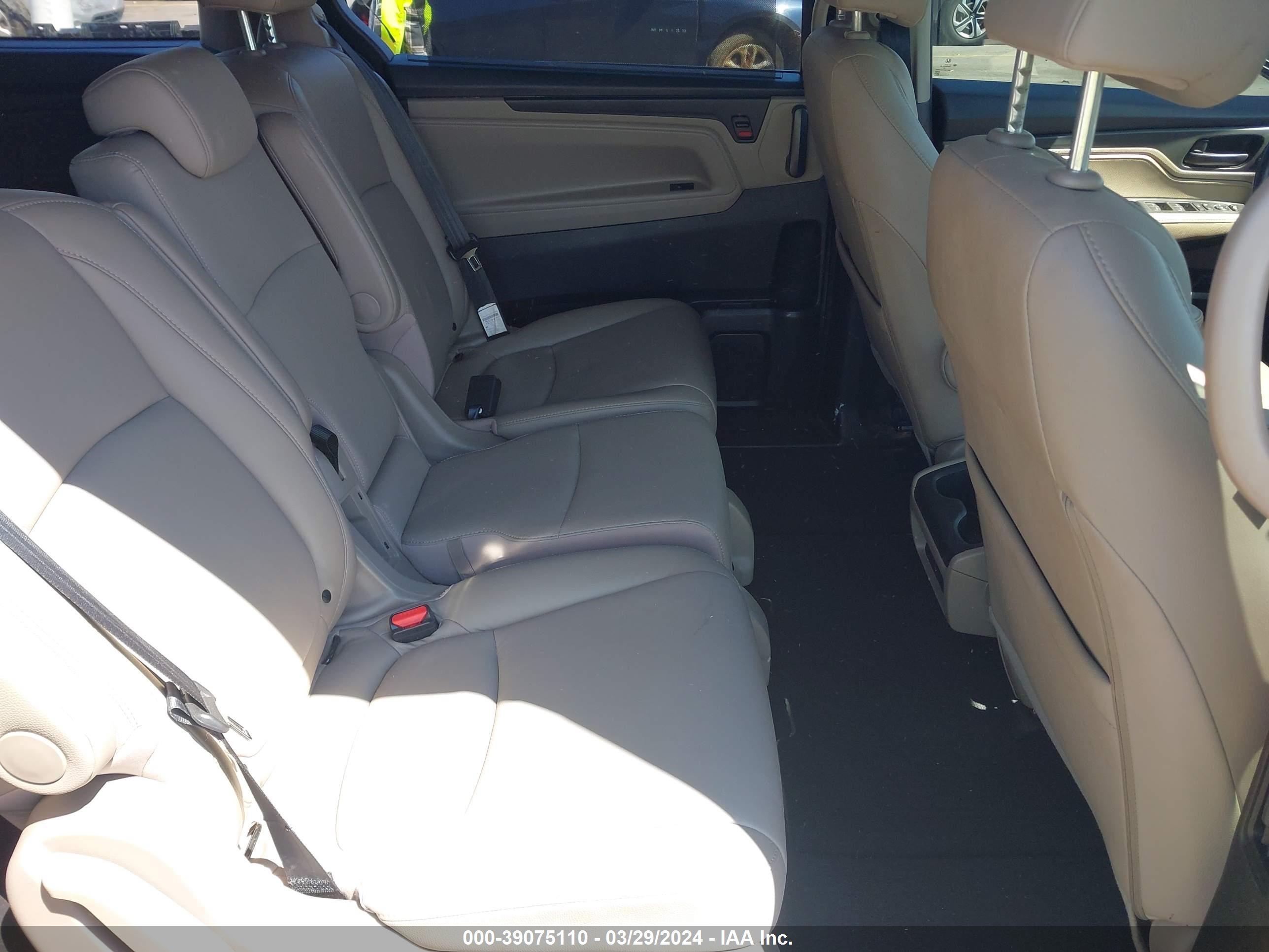 Photo 7 VIN: 5FNRL6H75KB104541 - HONDA ODYSSEY 