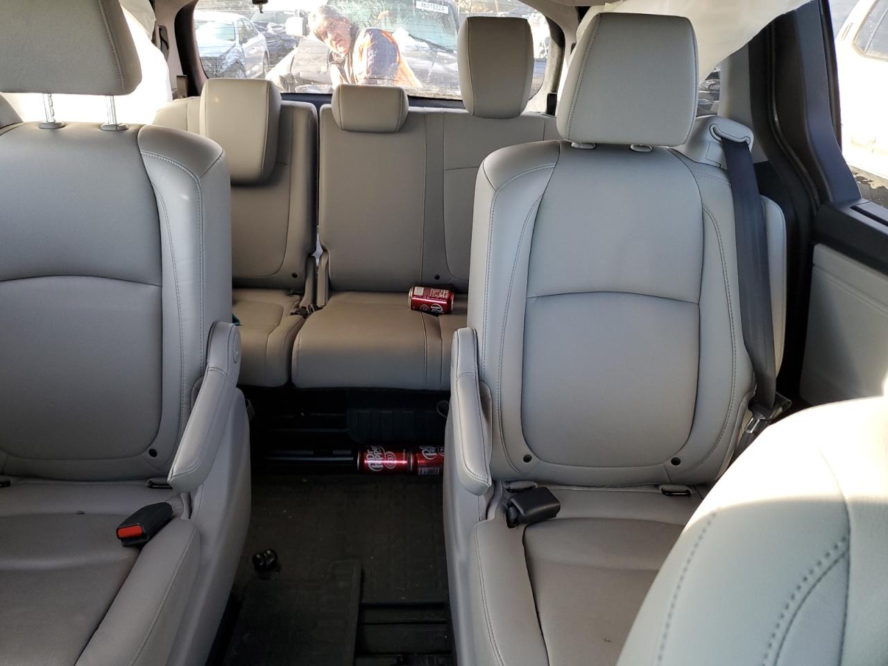 Photo 9 VIN: 5FNRL6H75KB126829 - HONDA ODYSSEY EX 