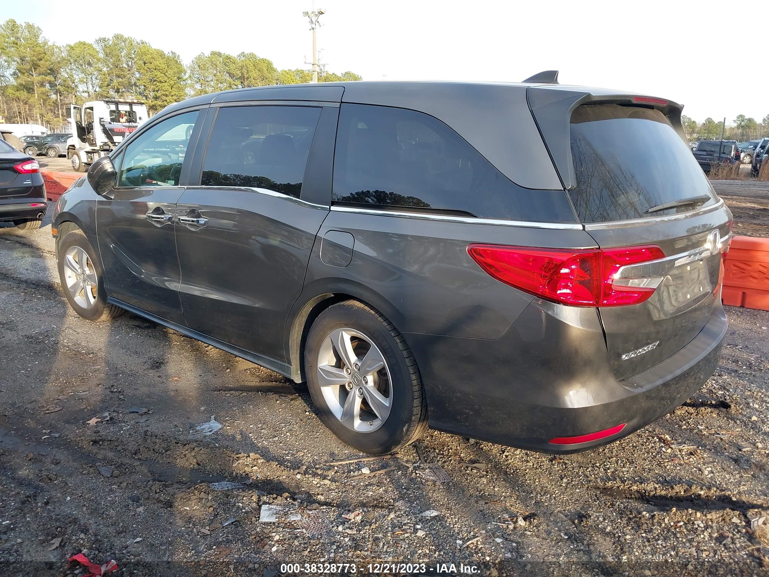 Photo 2 VIN: 5FNRL6H76KB020096 - HONDA ODYSSEY 