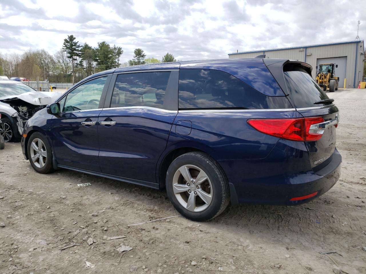 Photo 1 VIN: 5FNRL6H77JB004391 - HONDA ODYSSEY 