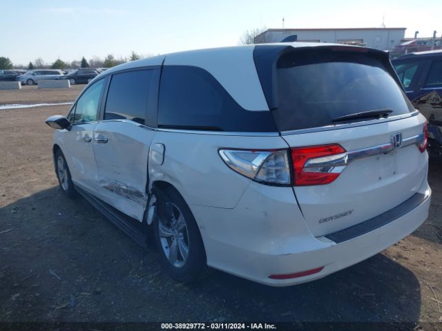 Photo 2 VIN: 5FNRL6H77JB053946 - HONDA ODYSSEY 