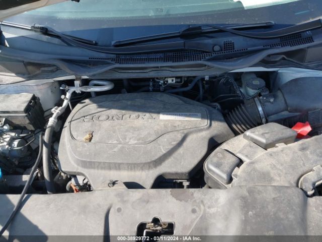 Photo 9 VIN: 5FNRL6H77JB053946 - HONDA ODYSSEY 