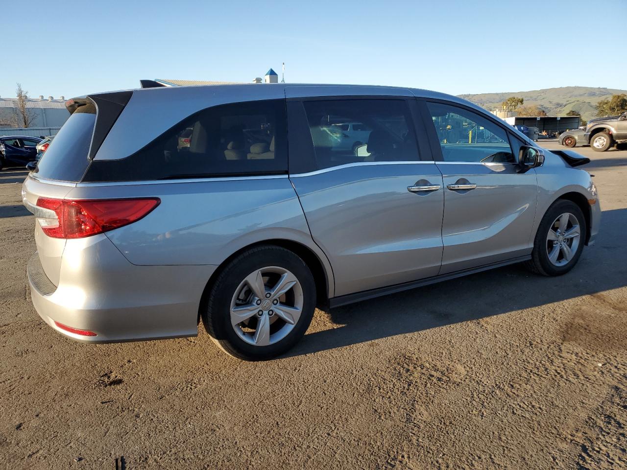 Photo 2 VIN: 5FNRL6H77KB009592 - HONDA ODYSSEY 