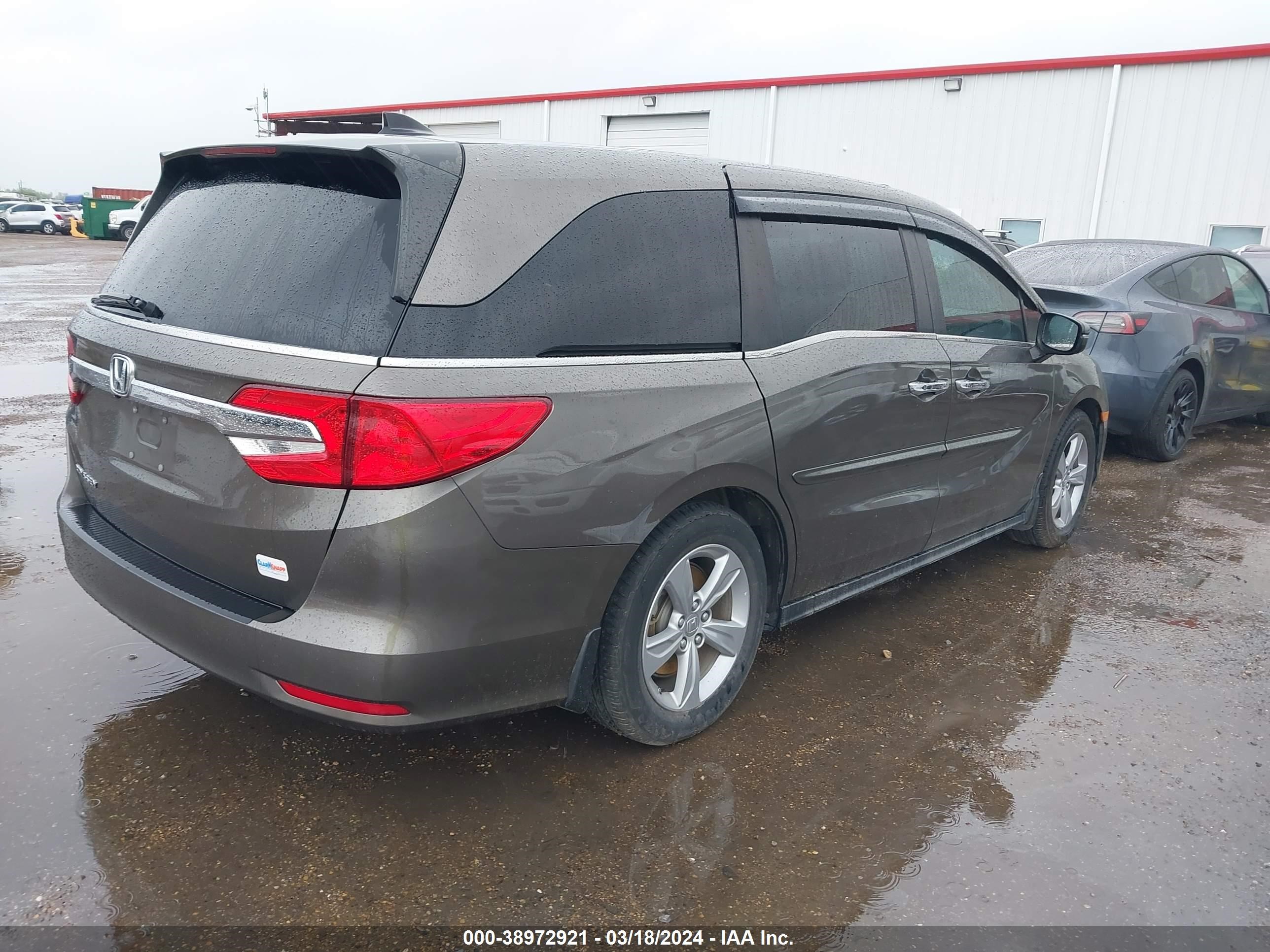 Photo 3 VIN: 5FNRL6H77LB024580 - HONDA ODYSSEY 