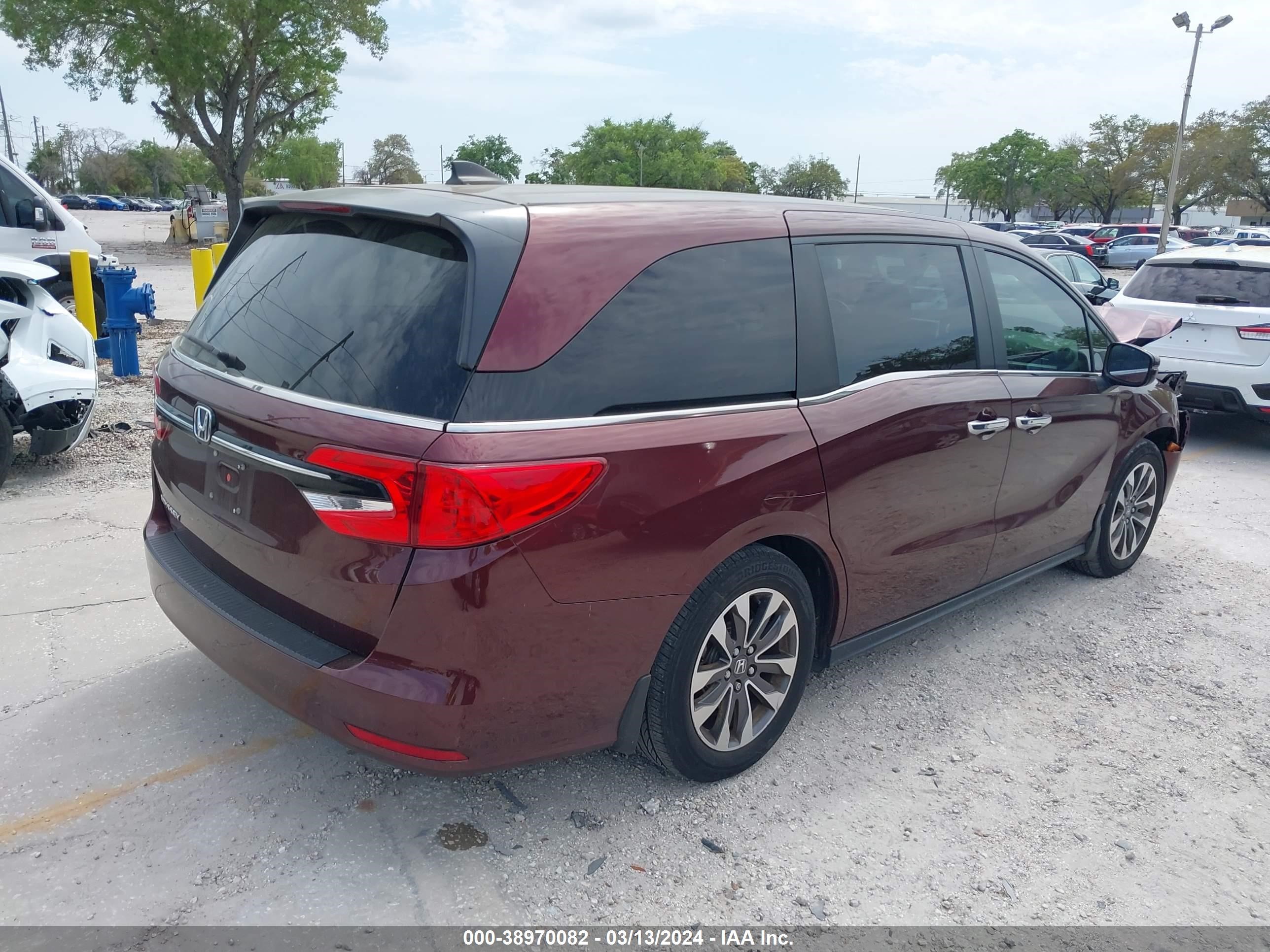 Photo 3 VIN: 5FNRL6H77MB005223 - HONDA ODYSSEY 