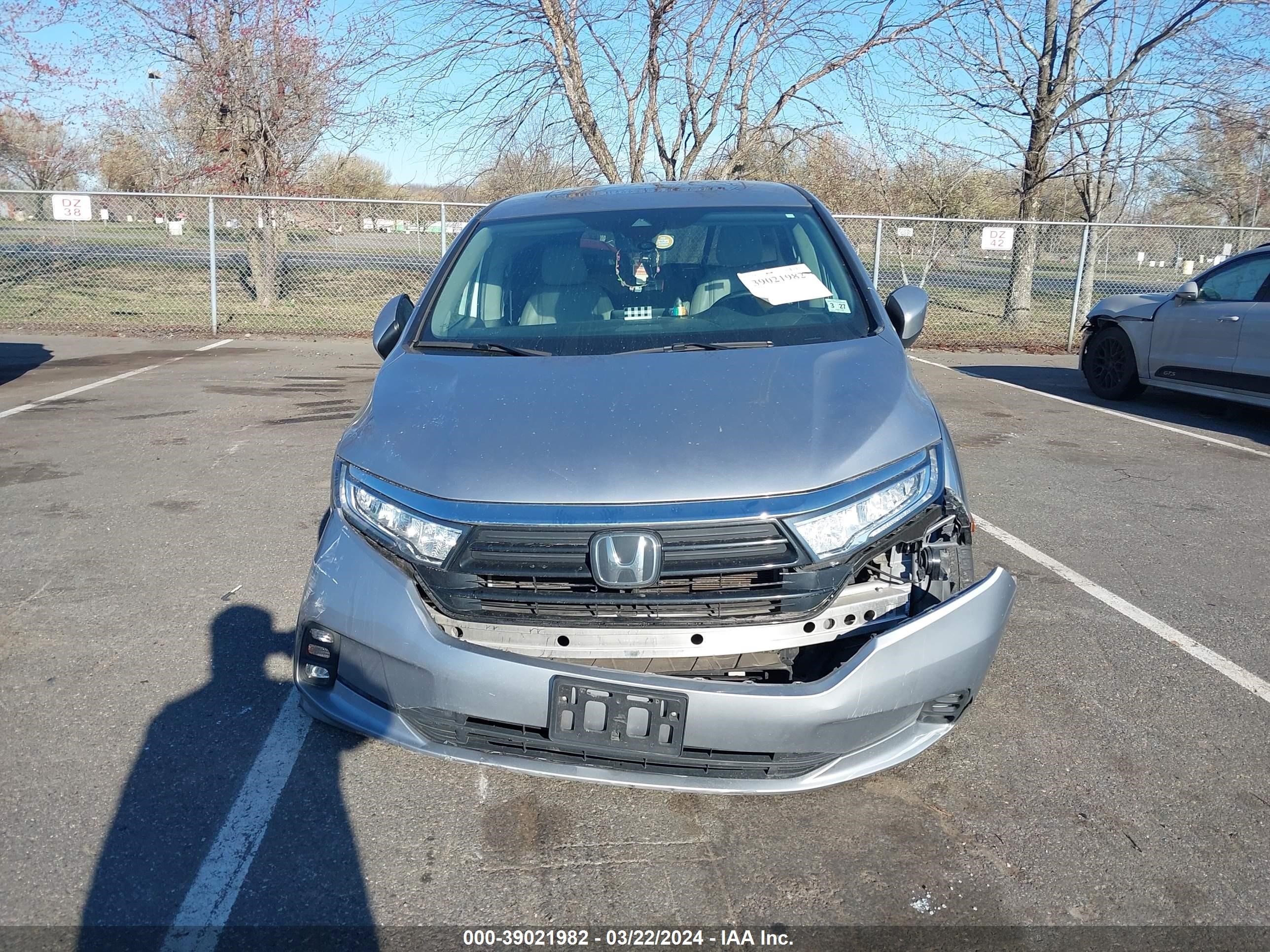 Photo 11 VIN: 5FNRL6H77NB059669 - HONDA ODYSSEY 