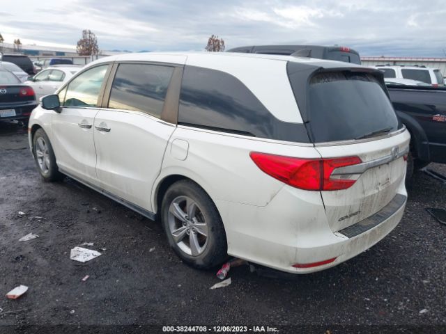 Photo 2 VIN: 5FNRL6H78JB061862 - HONDA ODYSSEY 