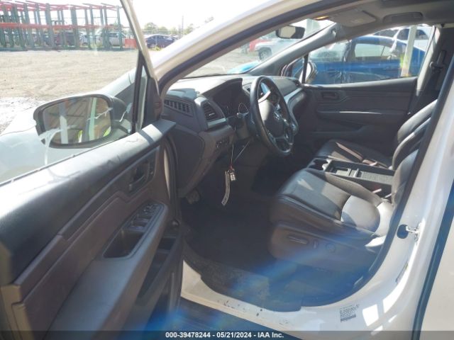 Photo 4 VIN: 5FNRL6H78JB112065 - HONDA ODYSSEY 