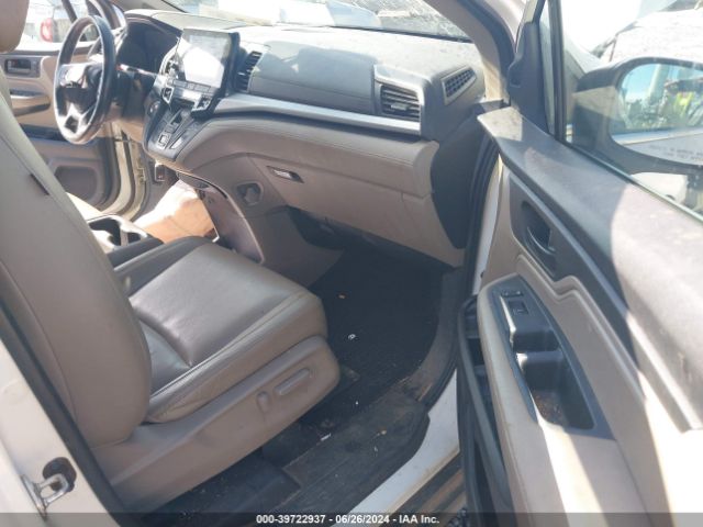 Photo 4 VIN: 5FNRL6H79JB019880 - HONDA ODYSSEY 