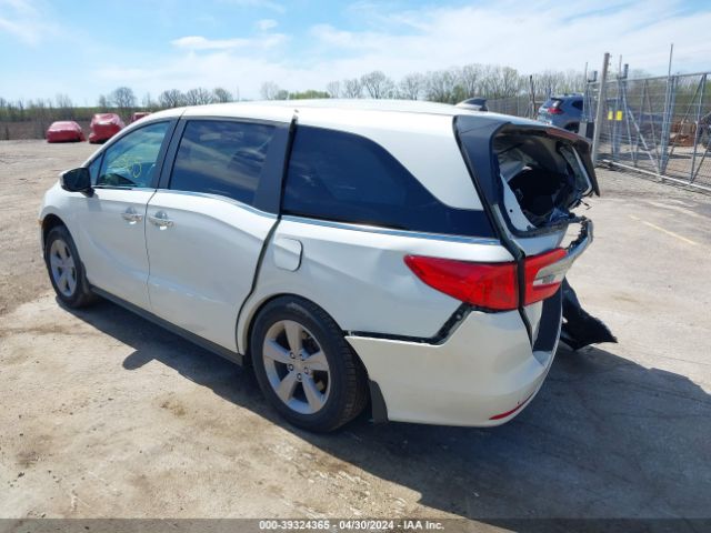 Photo 2 VIN: 5FNRL6H79JB097933 - HONDA ODYSSEY 