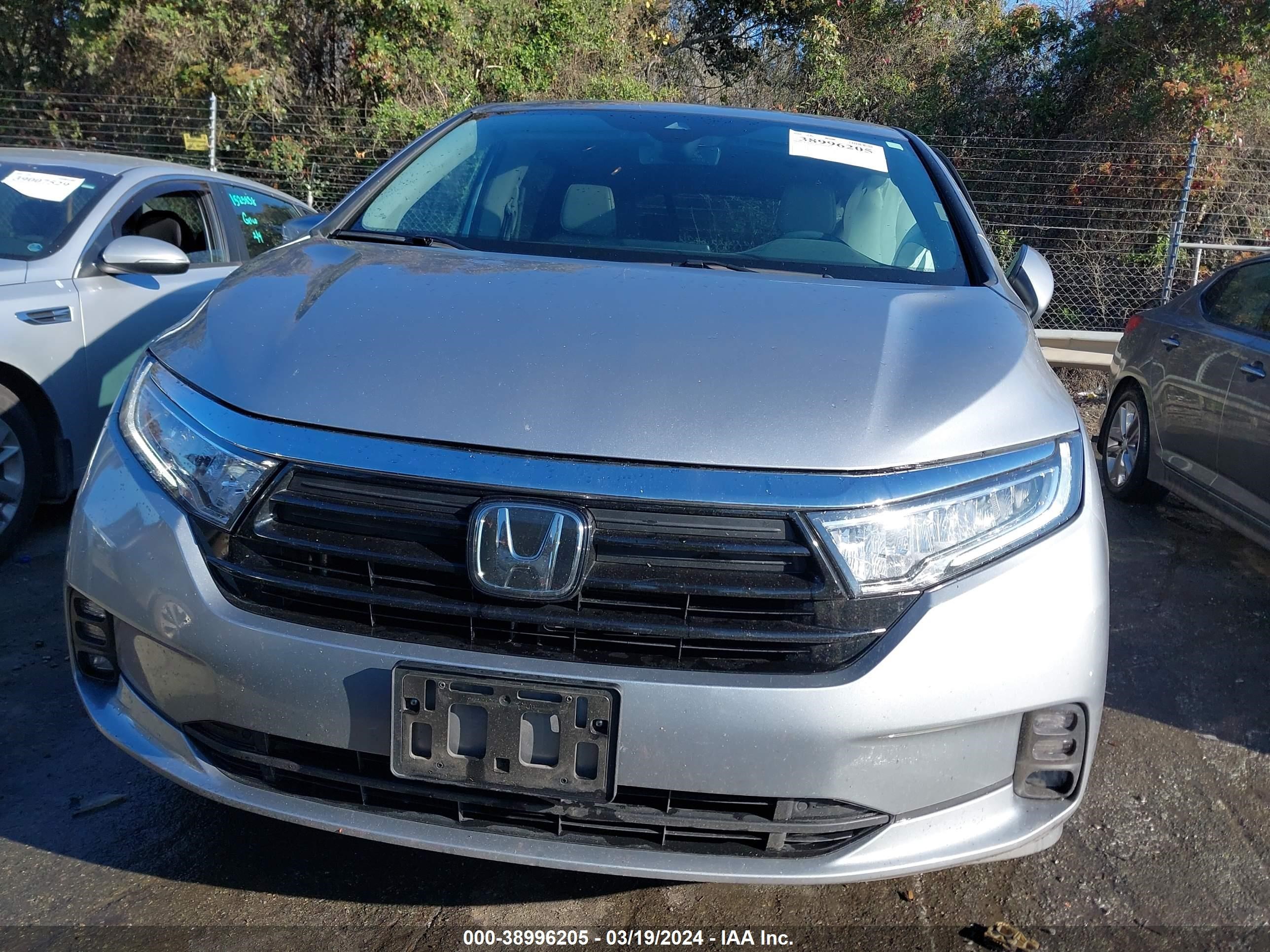 Photo 11 VIN: 5FNRL6H79MB000587 - HONDA ODYSSEY 