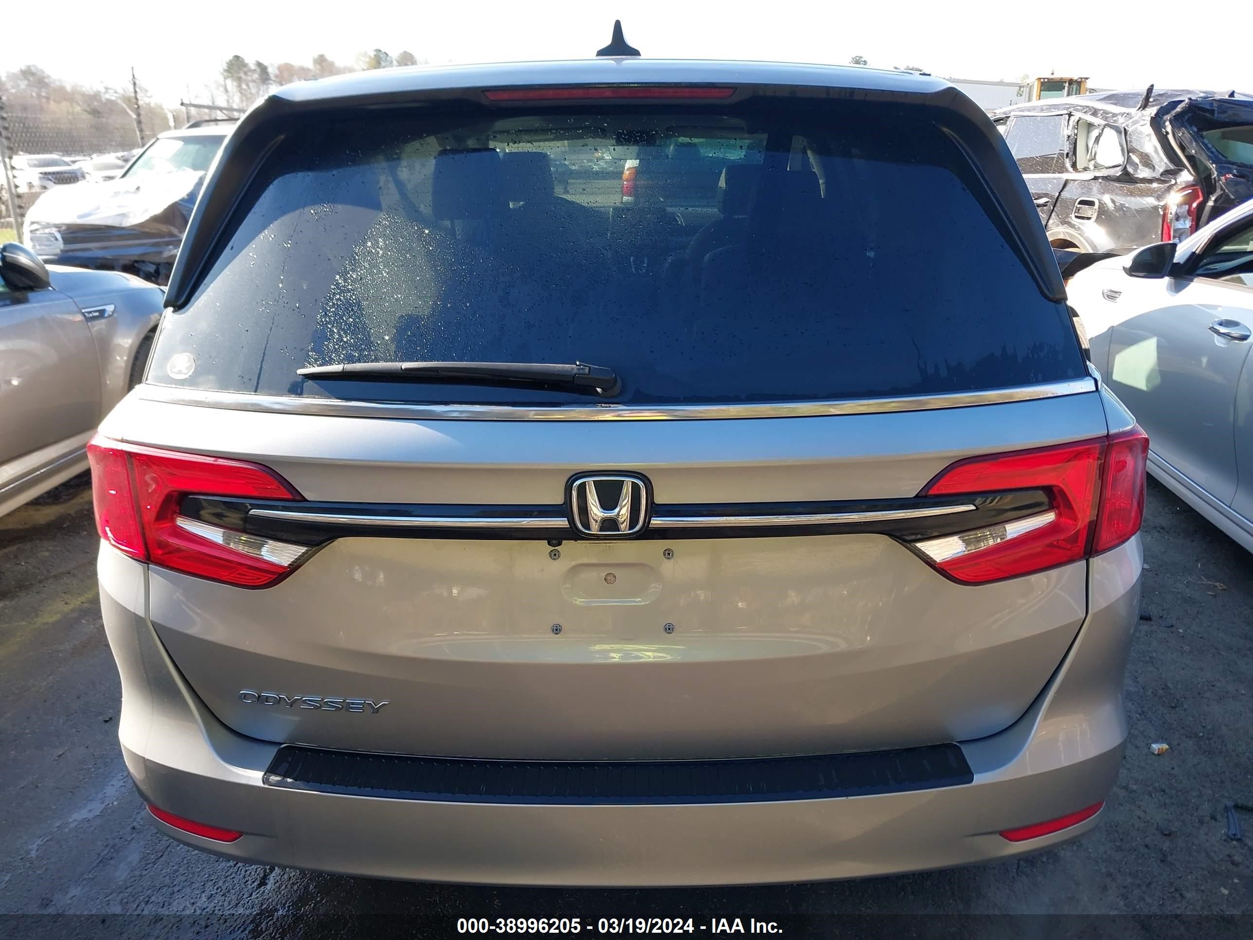 Photo 15 VIN: 5FNRL6H79MB000587 - HONDA ODYSSEY 