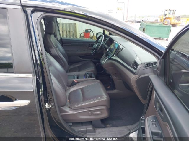 Photo 4 VIN: 5FNRL6H7XJB008063 - HONDA ODYSSEY 