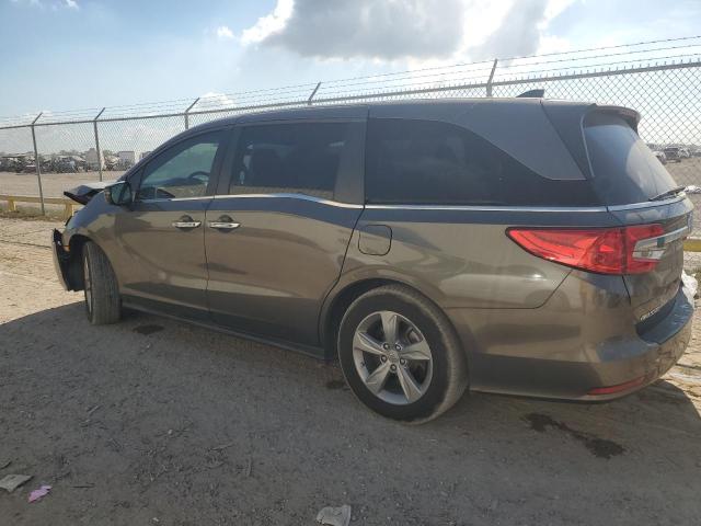 Photo 1 VIN: 5FNRL6H7XJB020228 - HONDA ODYSSEY EX 