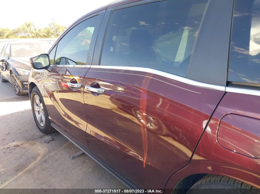 Photo 13 VIN: 5FNRL6H7XJB035215 - HONDA ODYSSEY 