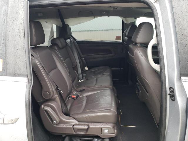 Photo 10 VIN: 5FNRL6H7XJB048272 - HONDA ODYSSEY 