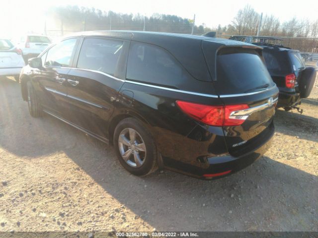 Photo 2 VIN: 5FNRL6H7XJB049437 - HONDA ODYSSEY 