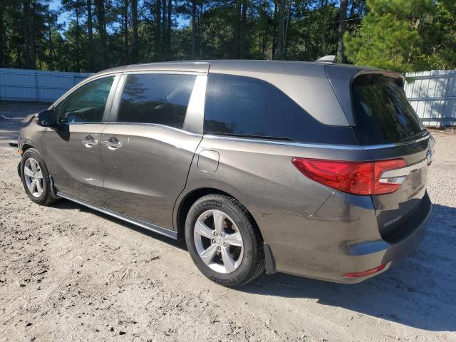 Photo 1 VIN: 5FNRL6H7XJB067369 - HONDA ODYSSEY EX 