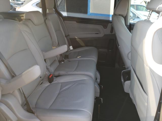 Photo 5 VIN: 5FNRL6H7XJB070756 - HONDA ODYSSEY EX 