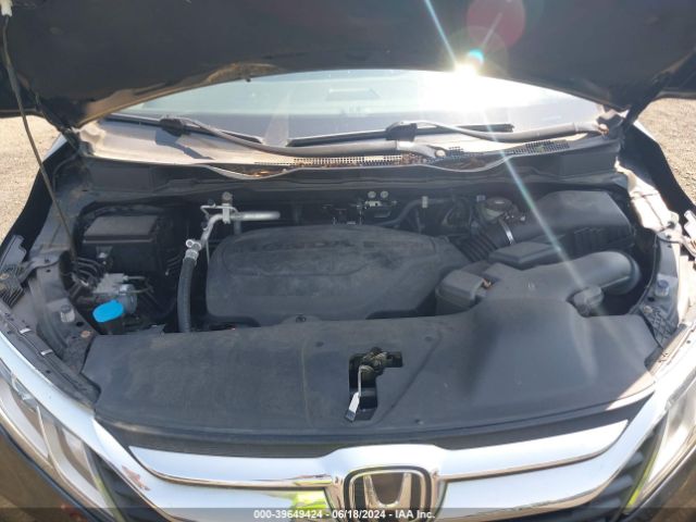 Photo 9 VIN: 5FNRL6H7XJB082664 - HONDA ODYSSEY 