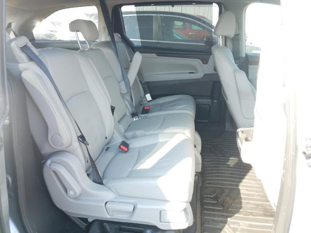 Photo 5 VIN: 5FNRL6H7XJB092031 - HONDA ODYSSEY EX 