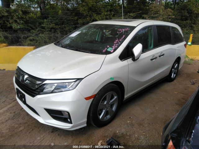 Photo 1 VIN: 5FNRL6H7XJB098251 - HONDA ODYSSEY 