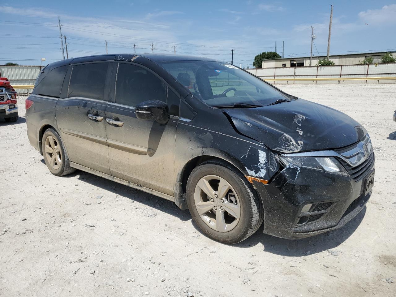 Photo 3 VIN: 5FNRL6H7XKB025639 - HONDA ODYSSEY 