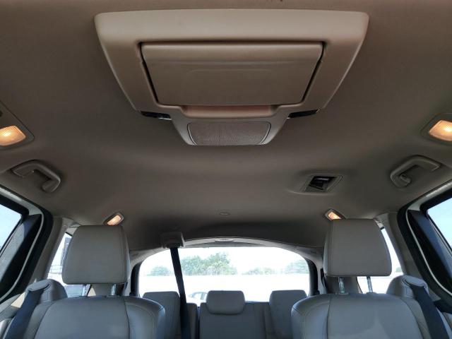 Photo 9 VIN: 5FNRL6H7XKB120296 - HONDA ODYSSEY EX 