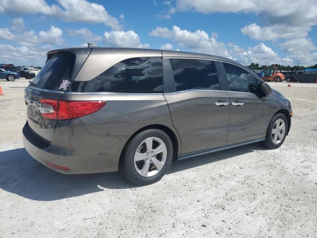 Photo 2 VIN: 5FNRL6H7XKB124901 - HONDA ODYSSEY EX 